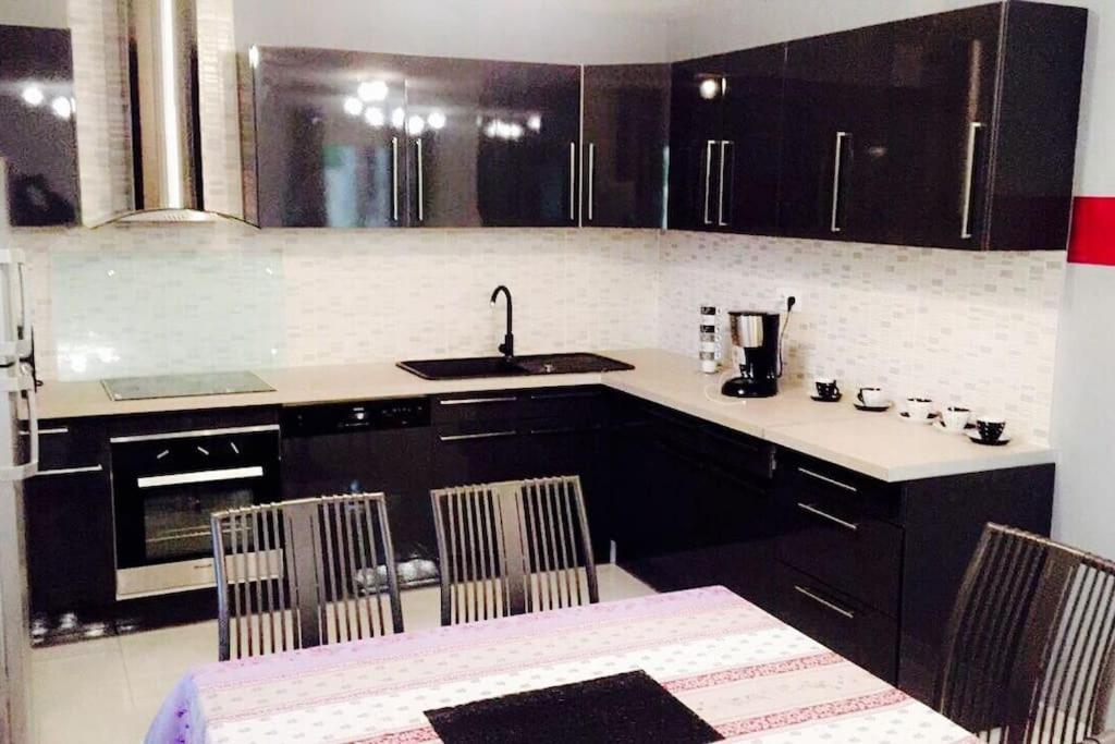 Villa Paisible Et Agreable *