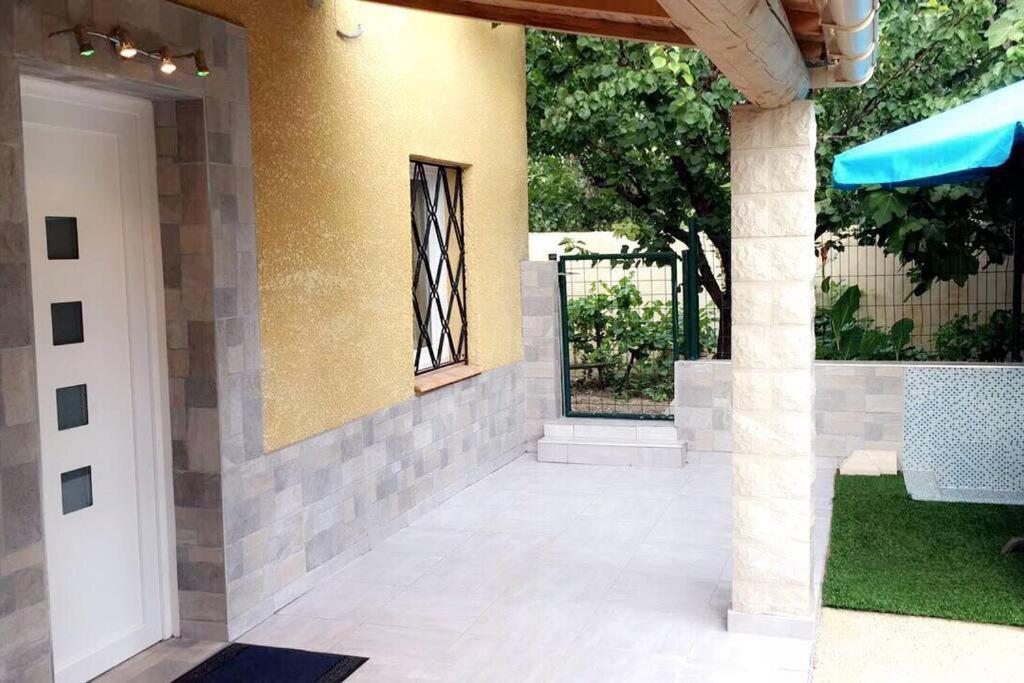 Paisible Et Agreable Villa